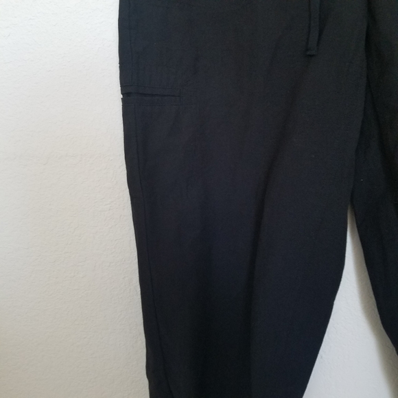 Danskin Black Nylon Cargo Pants - Picture 3 of 3